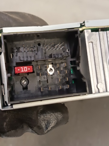 Aparelhagem de som (rádio AM/FM) 281159389R RENAULT