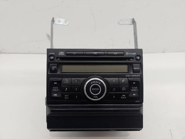 Aparelhagem de som (rádio AM/FM) 28185JH10B NISSAN