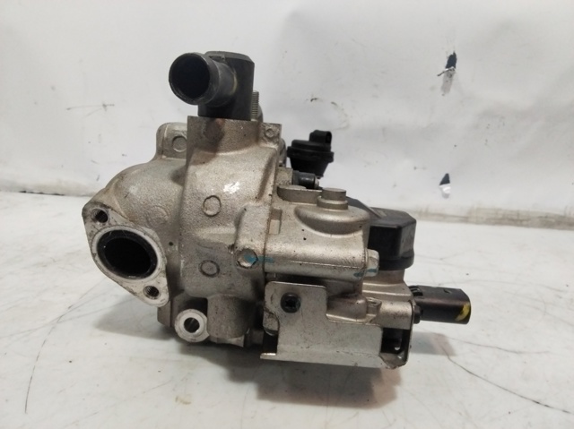 284202A610 Hyundai/Kia