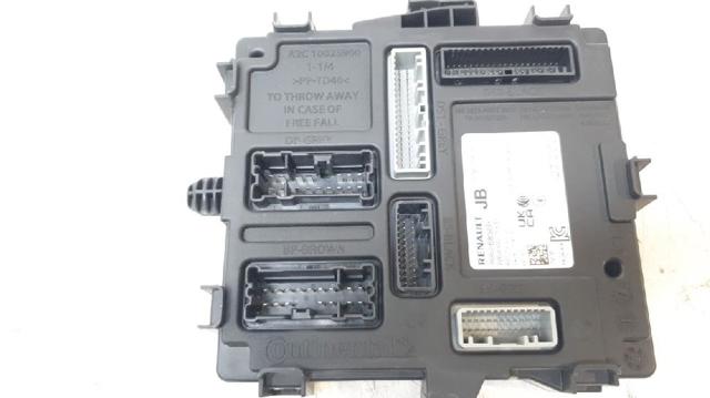 284B26838R Renault (RVI)