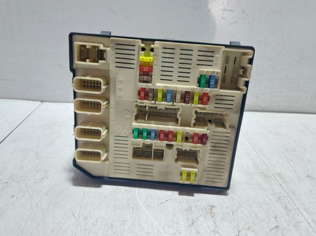 284B68372R Renault (RVI)