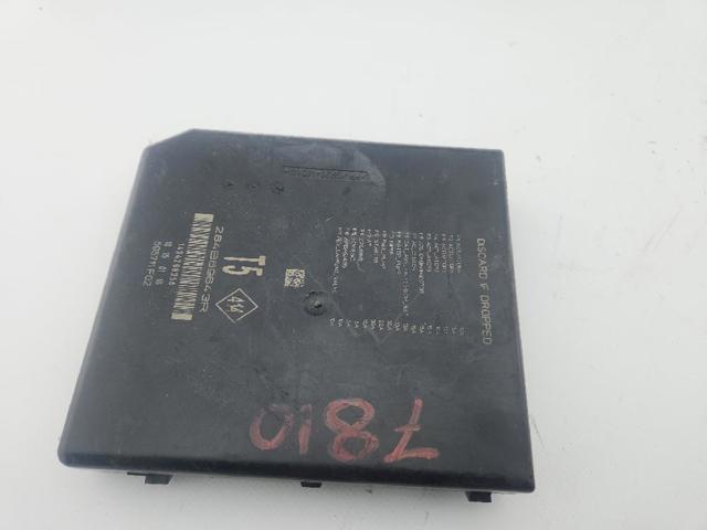 Unidade de dispositivos de segurança 284B69643R RENAULT