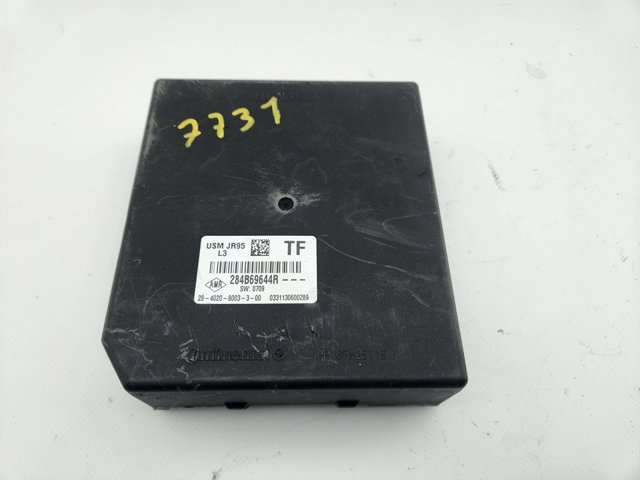 Unidade de dispositivos de segurança 284B69644R RENAULT