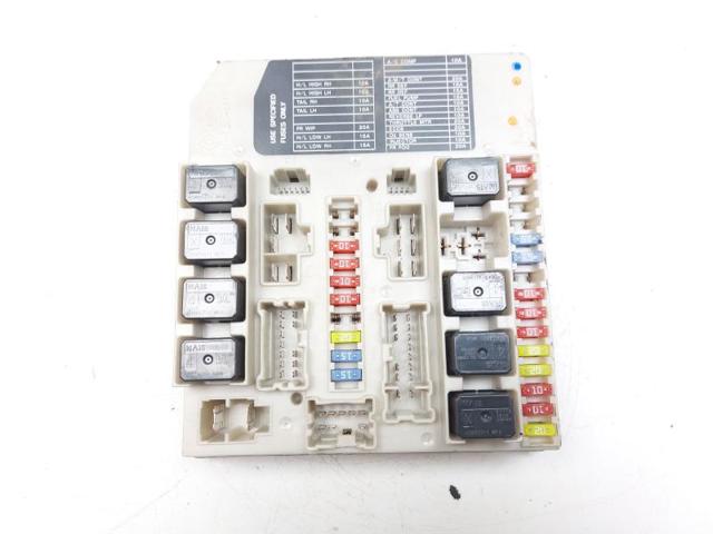 Unidade de dispositivos de segurança 284B7AX62A NISSAN