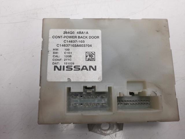 Módulo de direção (Centralina eletrônica) de abertura de tampa de porta-malas (de 3ª/5ª porta traseira) 284G04BA1A NISSAN
