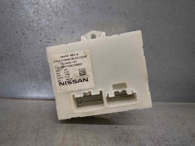 Módulo de direção (Centralina eletrônica) de abertura de tampa de porta-malas (de 3ª/5ª porta traseira) 284G04BA1A NISSAN