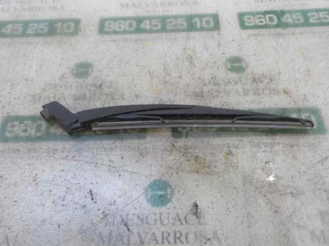 Braço de limpa-pára-brisas de vidro traseiro 287812906R RENAULT