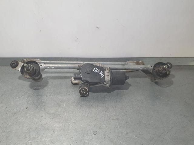 288004EH0B Nissan/Infiniti