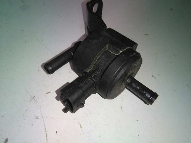 Válvula de ventilação dos gases do tanque de combustível 290102B000 HYUNDAI
