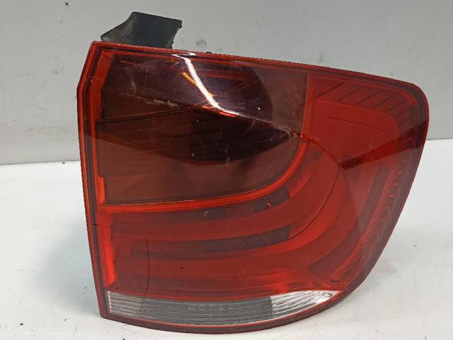 Lanterna traseira direita externa 2992478 BMW