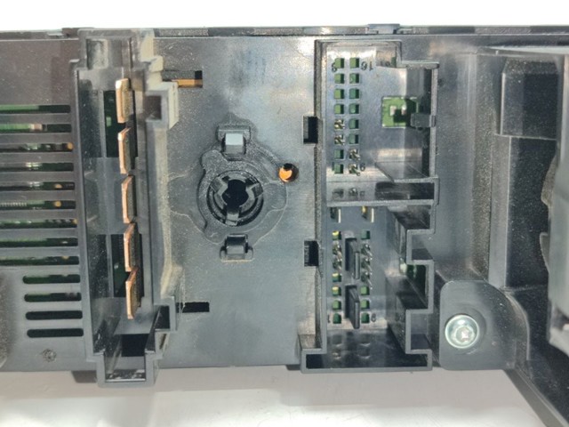 2G1820045F VAG