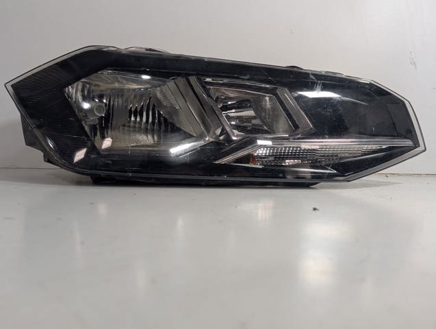 Luz direita 2G1941006 VAG