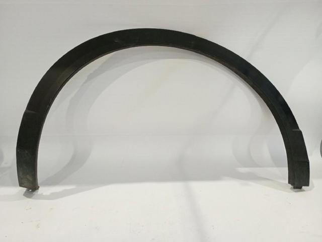 Expansor direito (placa sobreposta) de arco do pára-lama traseiro 2GA854820E VAG