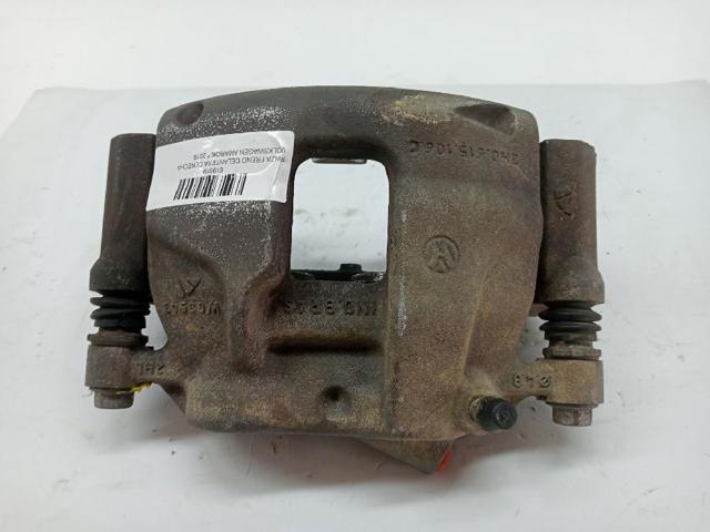 Suporte do freio dianteiro direito 2H0615124 VAG