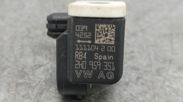 2H0959351 VAG