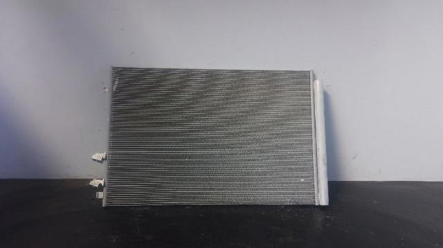 2N0820411A VAG