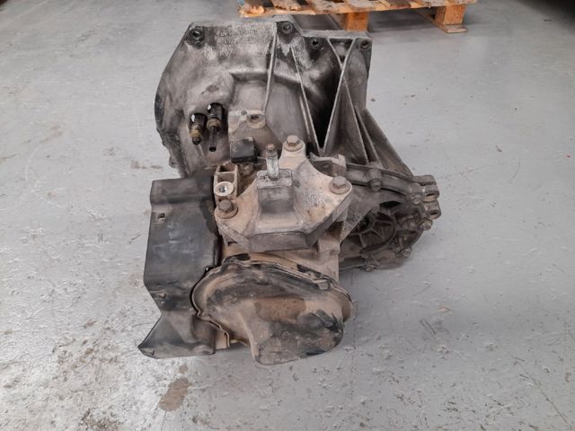 2N1R7F096AB Ford