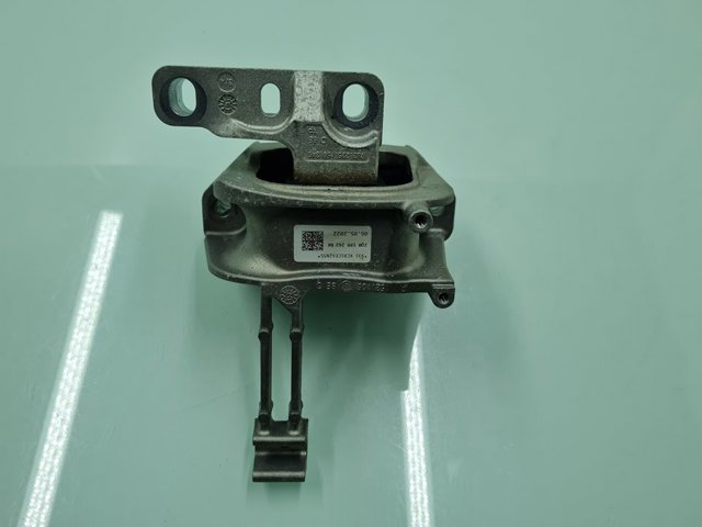 Coxim (suporte) direito de motor 2Q0199262BK VAG