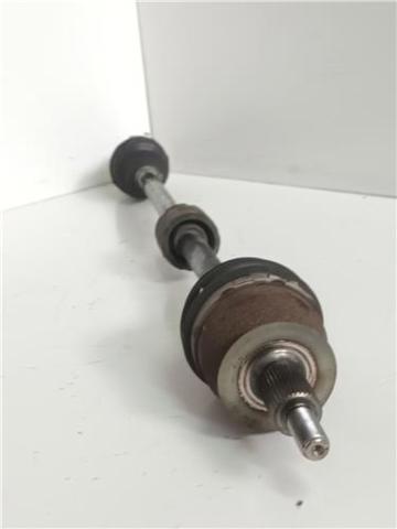 Semieixo (acionador) dianteiro direito 2Q0407272BK VAG