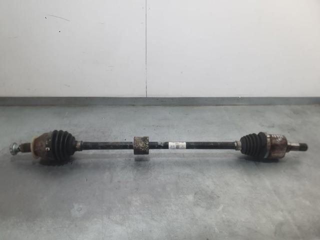 Semieixo (acionador) dianteiro direito 2Q0407272BK VAG