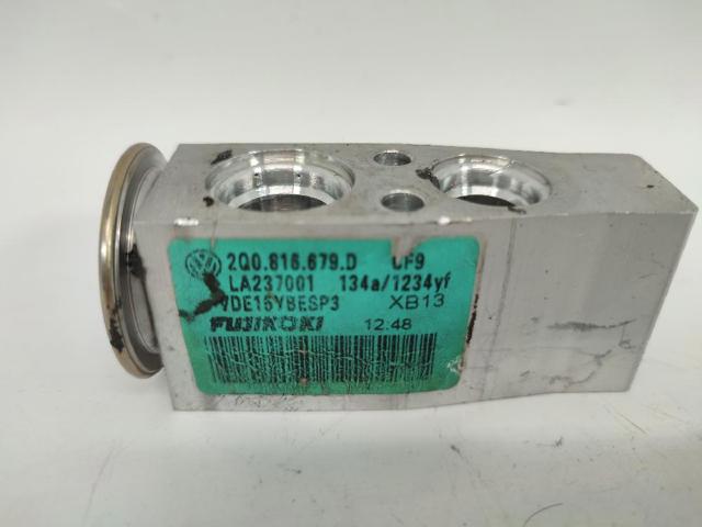 2Q0816679D VAG