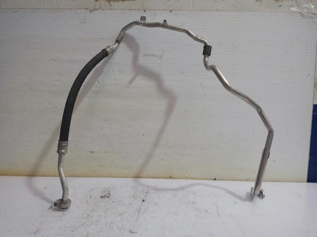 Mangueira de aparelho de ar condicionado, desde o vaporizador até o compressor 2Q0816743P VAG