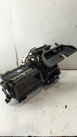 2Q0820353A VAG