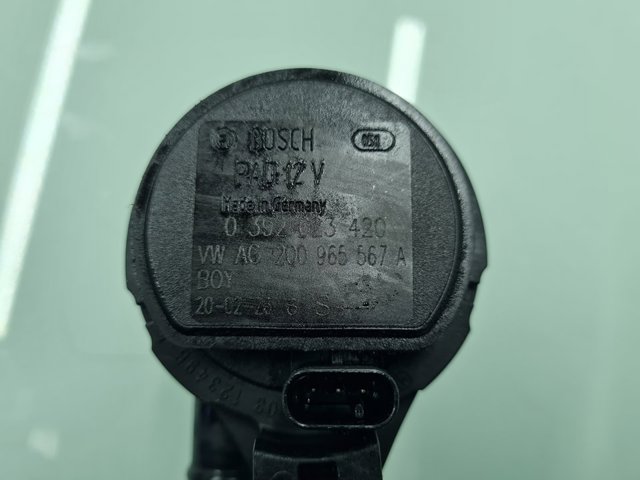 2Q0965567A VAG