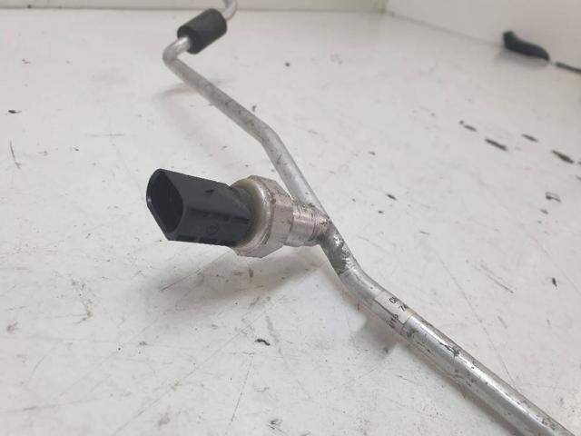 2Q1816741 VAG