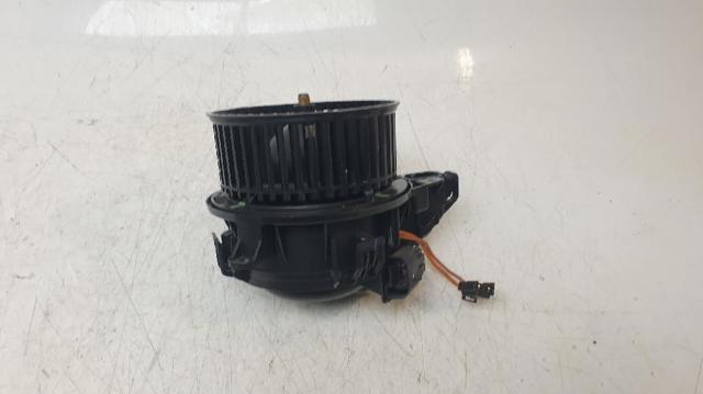 2Q1820021A VAG