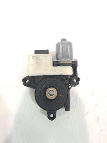 2Q2959405 VAG