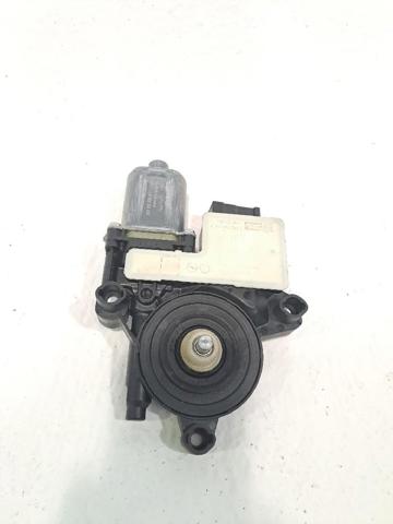 2Q2959406 VAG