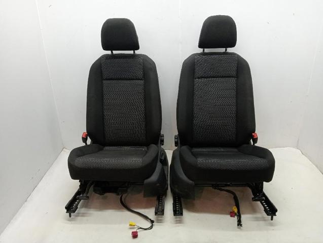 2Q4881105L VAG
