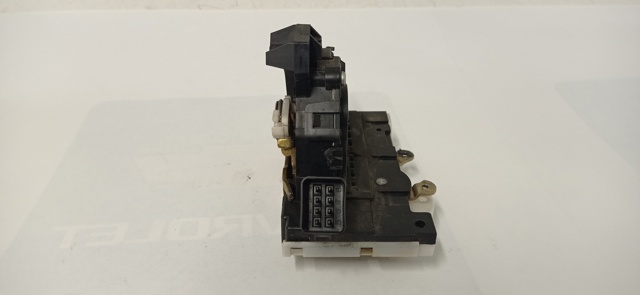 Fecho da porta dianteira esquerda 2S4AA21813DB FORD