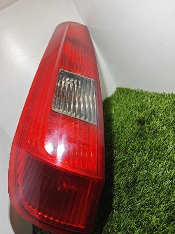 Lanterna traseira esquerda 2S5113A603B FORD