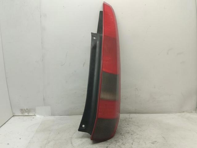 Base (casquilho) da luz traseira 2S6113N004 FORD