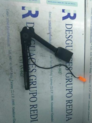 Barra (fecho) de fixação da correia de segurança dianteira esquerda 2S6AA61209AC FORD
