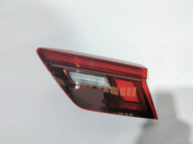 Lanterna traseira direita interna 2SA012520 VAG