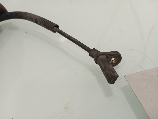 2T142B372AB Ford