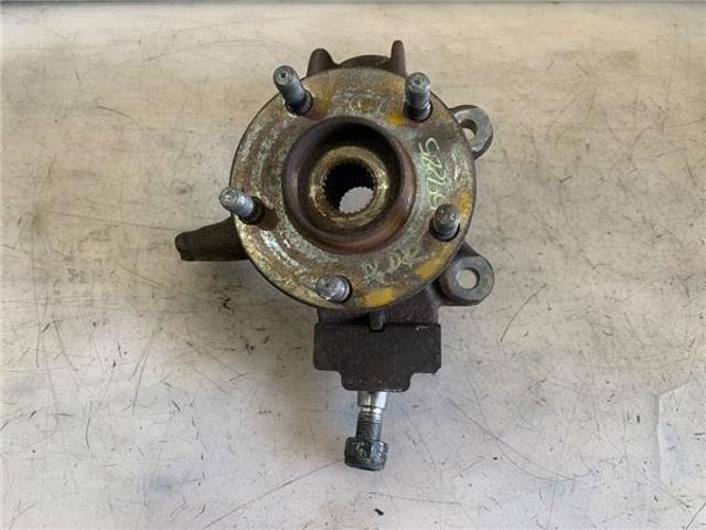 Pino moente (extremidade do eixo) dianteiro direito 2T143K185CN FORD