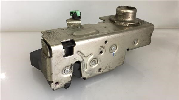 2T1AV21812AF Ford