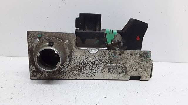 Fecho da porta dianteira esquerda 2T1AV21813BG FORD