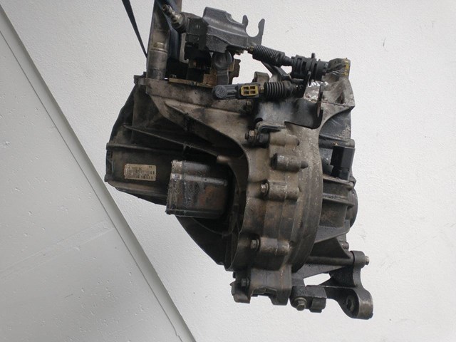 2T1R7002BC Ford