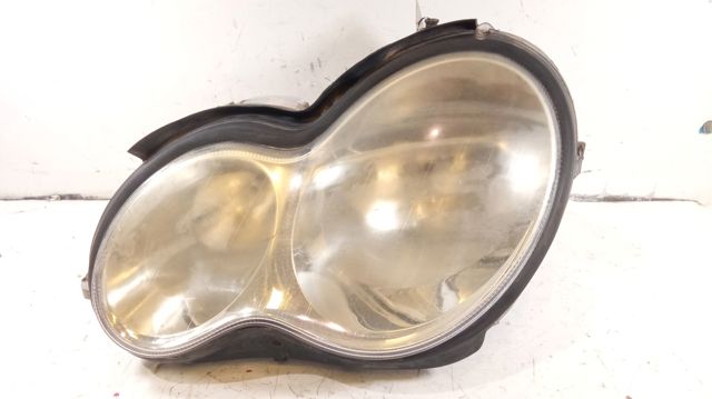 Luz esquerda 301166205 MERCEDES