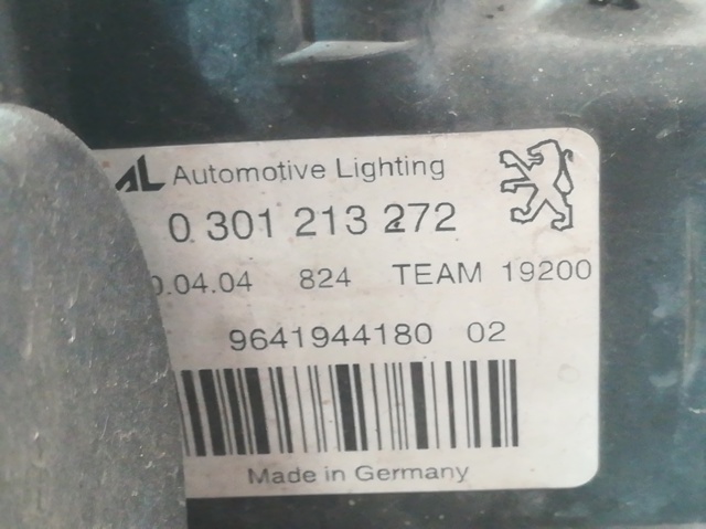 Luz direita 301213272 PEUGEOT