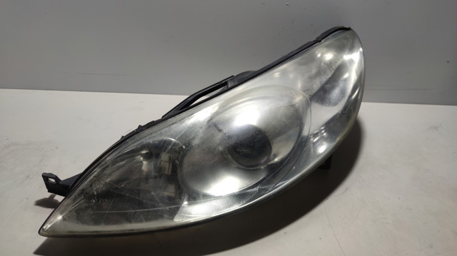 Luz esquerda 301213273 PEUGEOT