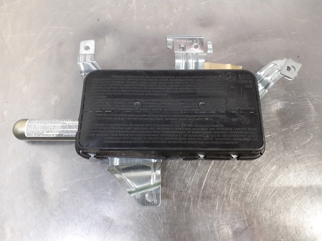 Cinto de segurança (AIRBAG) da porta dianteira direita 30320418C MERCEDES