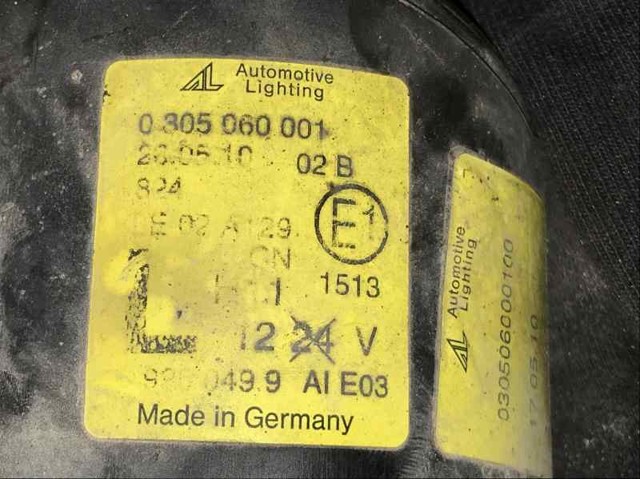 Luzes de nevoeiro esquerdas 305060001 BMW