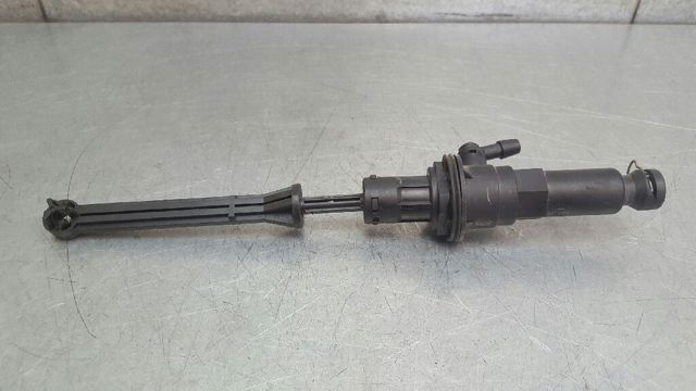 Cilindro mestre de embraiagem 306100032R RENAULT