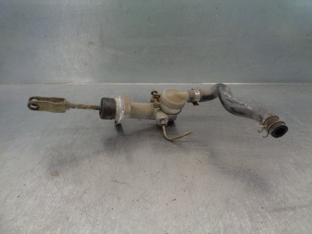 Cilindro mestre de embraiagem para Nissan Vanette C22